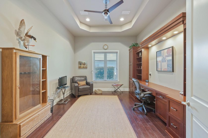 Experience refined coastal luxury in this exceptional 4-bedroom - photo 31