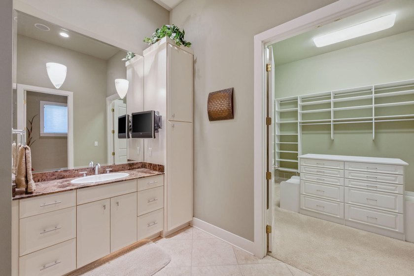 Experience refined coastal luxury in this exceptional 4-bedroom - photo 39