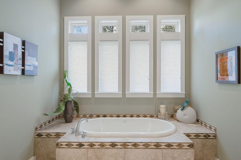Experience refined coastal luxury in this exceptional 4-bedroom - photo 46