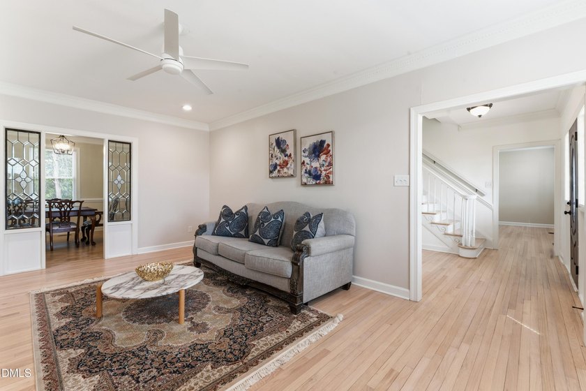 Welcome to this beautifully updated and spacious Colonial home - photo 16