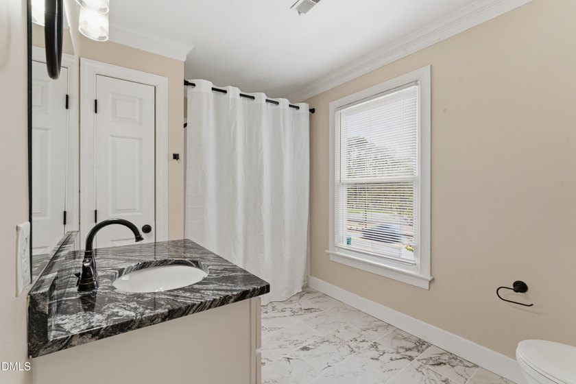 Welcome to this beautifully updated and spacious Colonial home - photo 35