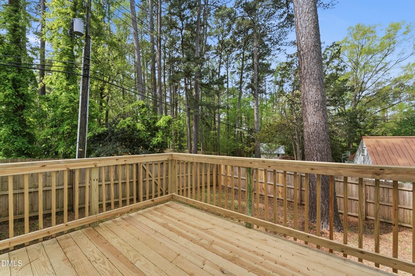 Welcome to this beautifully updated and spacious Colonial home - photo 40