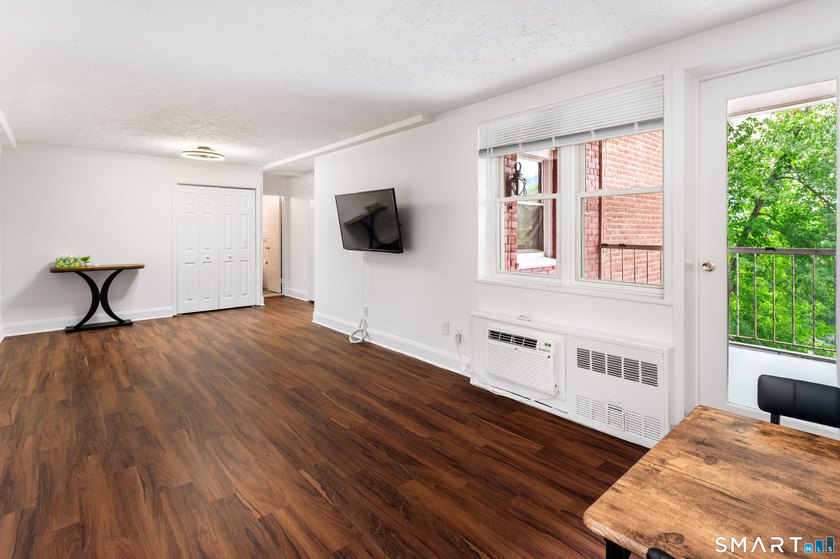 Welcome home to this charming co-op offering the perfect blend - photo 5