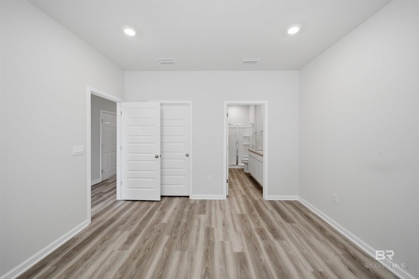 Like-new construction for LESS in Foley's highly sought-after - photo 12