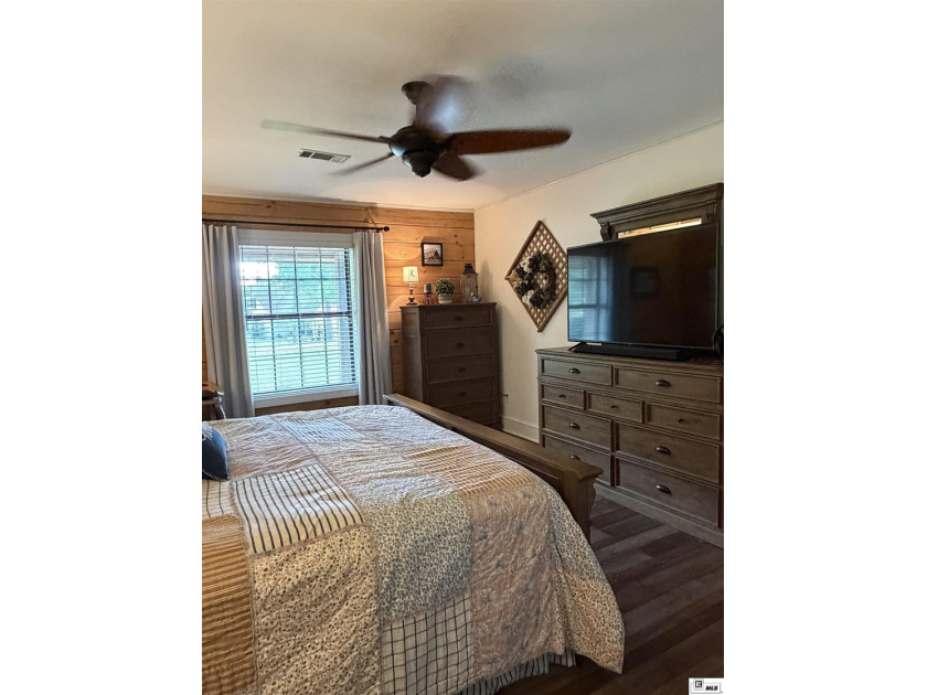 Welcome to what could be Your Log Home on Caney Lake! This - photo 22