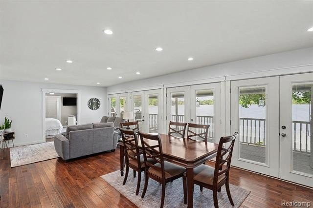 Experience the ultimate lakefront lifestyle on one of the most - photo 18