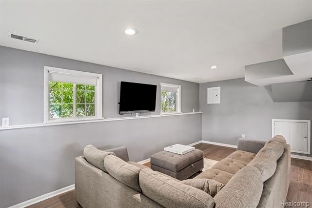 Experience the ultimate lakefront lifestyle on one of the most - photo 22