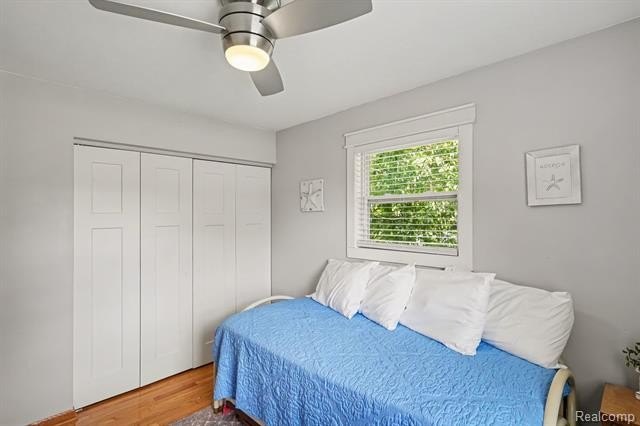 Experience the ultimate lakefront lifestyle on one of the most - photo 32