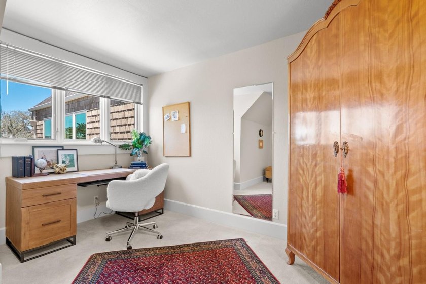 Beautiful custom home in prestigious Moore Creek Estates on the - photo 33