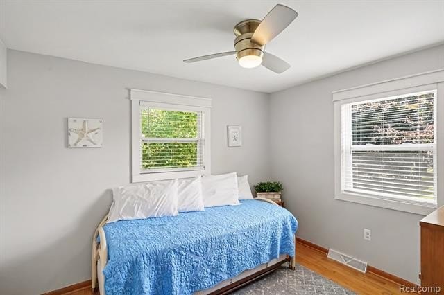 Experience the ultimate lakefront lifestyle on one of the most - photo 33