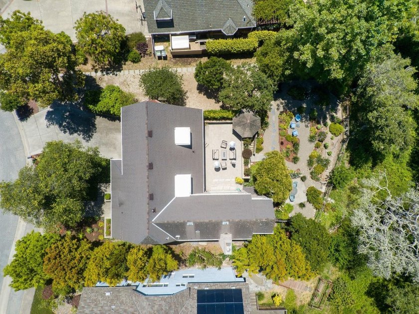 Beautiful custom home in prestigious Moore Creek Estates on the - photo 48