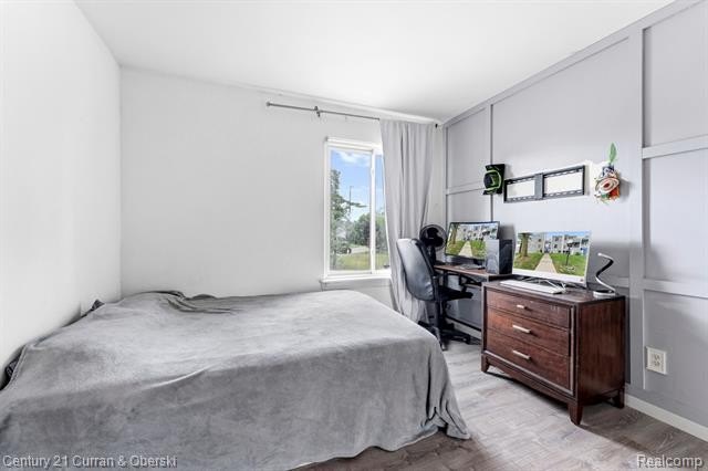 Discover an exceptional lifestyle opportunity at 9601 Bayview DR - photo 13