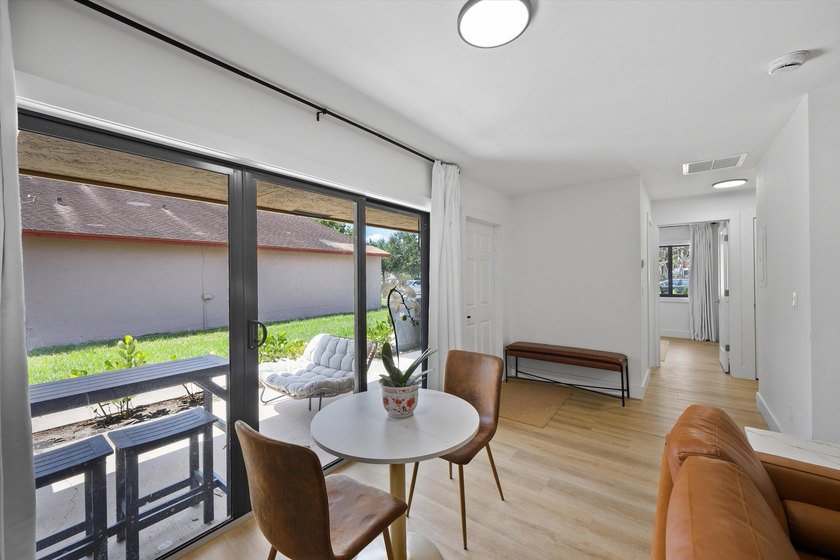 Turnkey furnished fourplex on the 12th Fairway! Four identical - photo 22
