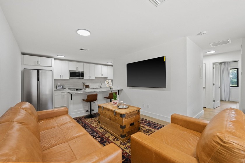Turnkey furnished fourplex on the 12th Fairway! Four identical - photo 40