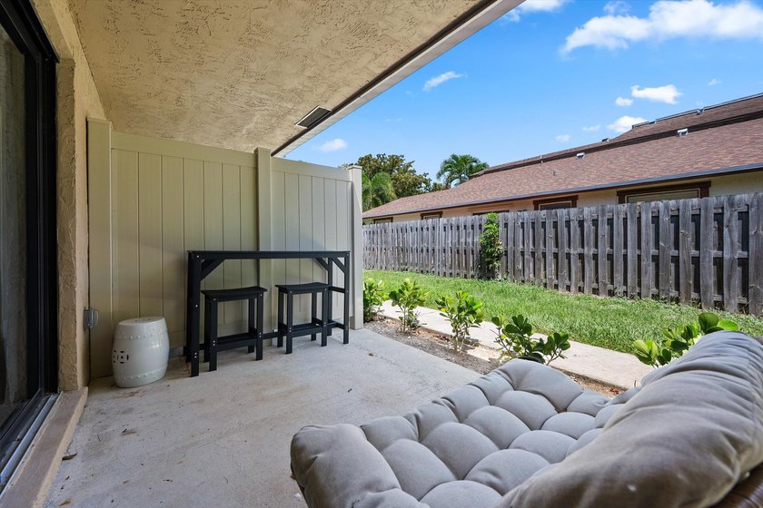 Turnkey furnished fourplex on the 12th Fairway! Four identical - photo 48