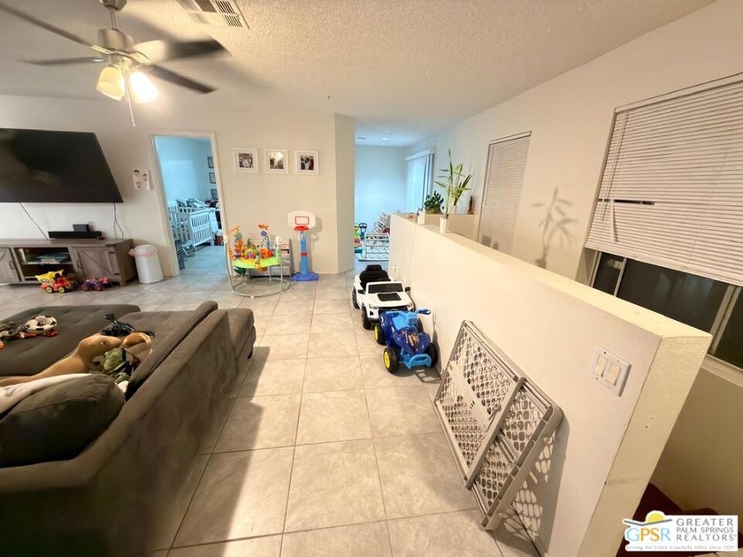 Rare opportunity to own a vacant triplex at 29395 Avenida La Paz - photo 6