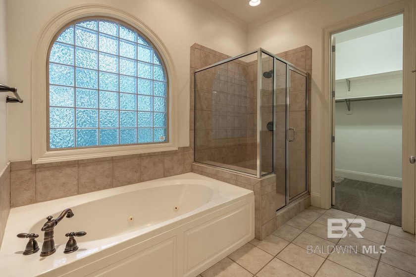 Exceptional estate home on approximately 1 acre in Fairhope's - photo 21