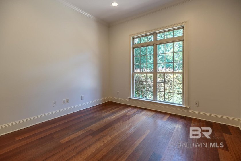Exceptional estate home on approximately 1 acre in Fairhope's - photo 22