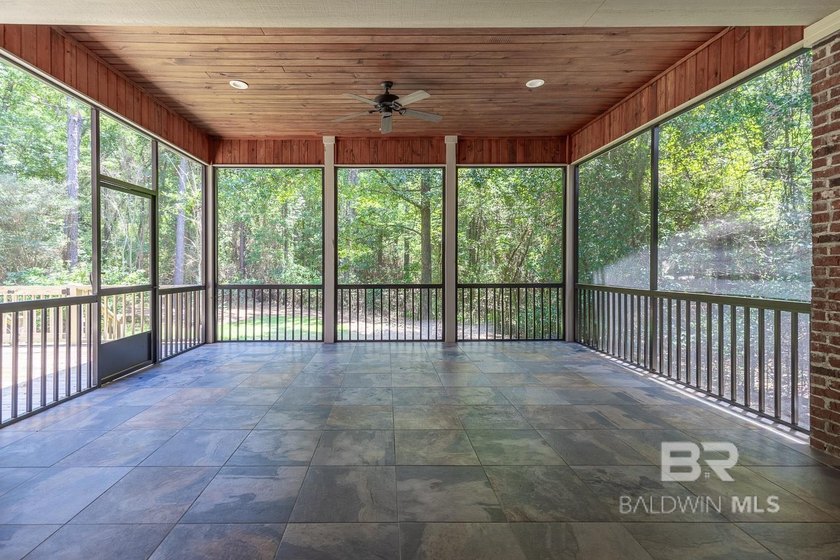 Exceptional estate home on approximately 1 acre in Fairhope's - photo 31
