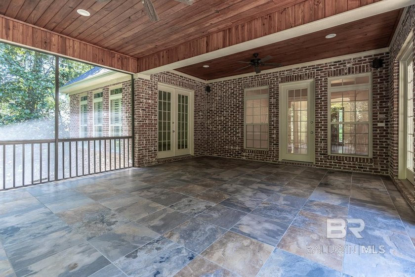 Exceptional estate home on approximately 1 acre in Fairhope's - photo 33