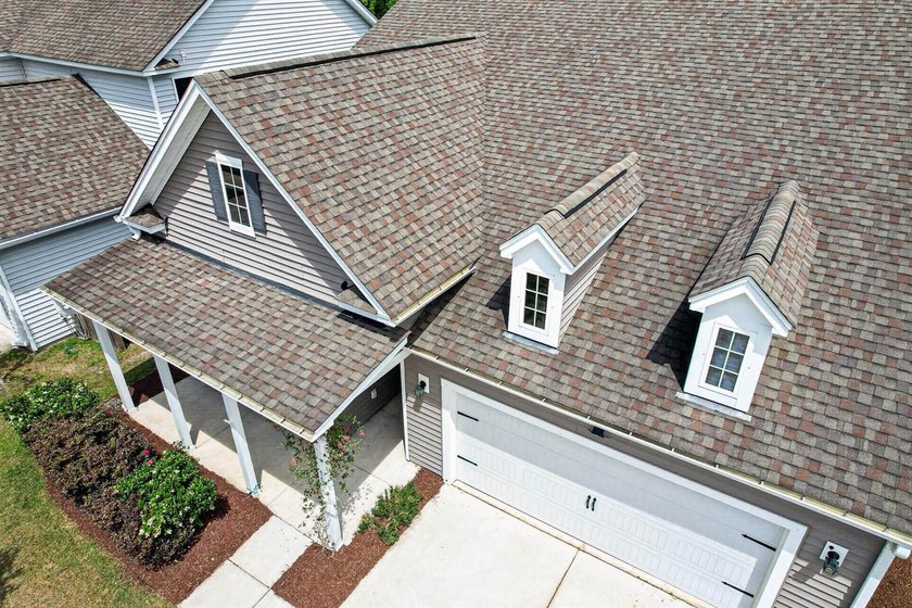Experience the perfect blend of comfort and convenience in the - photo 7