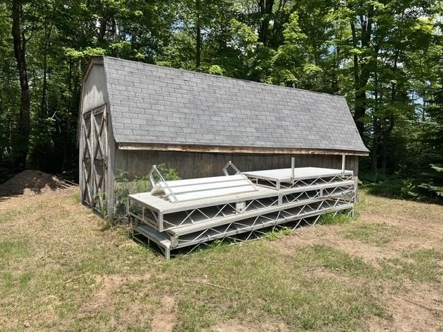 Rare opportunity to get over 600 ft of water frontage and 8 .5 - photo 14