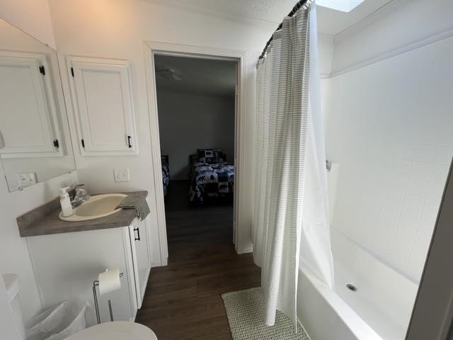 Rare opportunity to get over 600 ft of water frontage and 8 .5 - photo 21