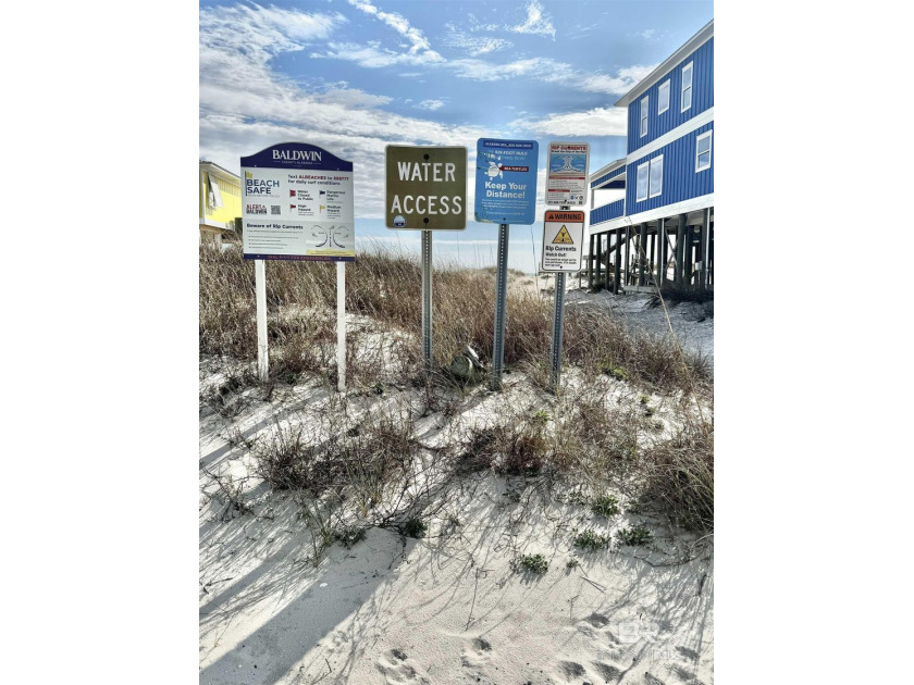 Discover a rare opportunity to own a huge second-tier lot in the - photo 3