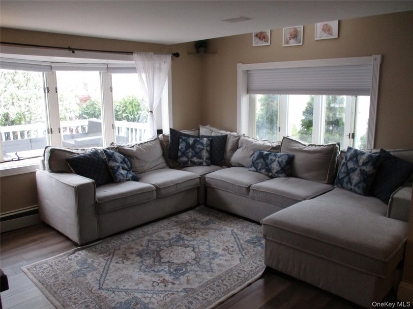 A stunning, fully renovated, move-in-ready raised Colonial on a - photo 8