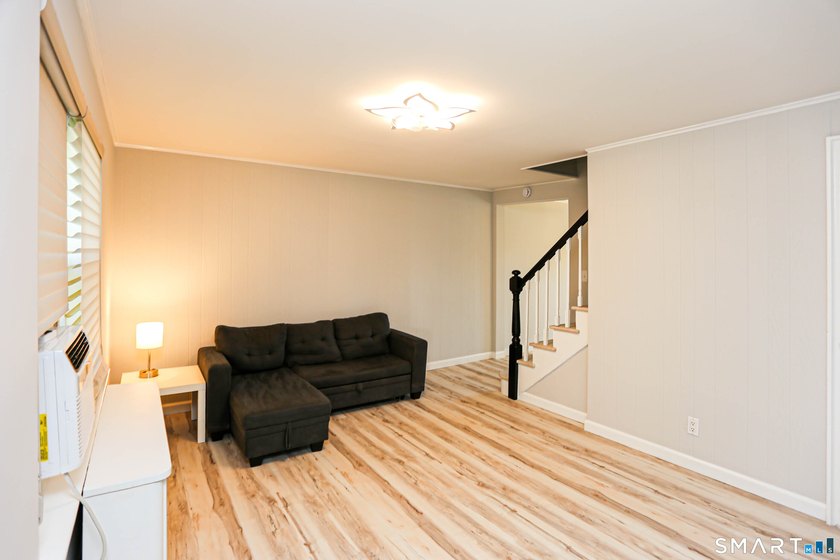 Rare find! This beautifully renovated, move-in ready 2-bedroom - photo 7
