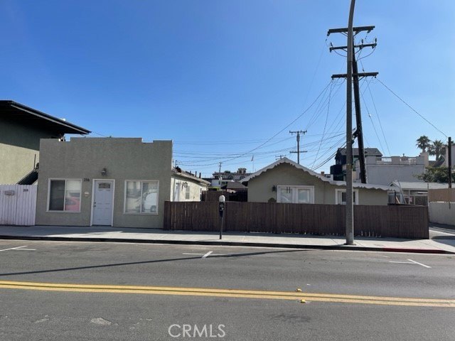 Rarely on the market. Sought after property. Own a piece of - photo 11