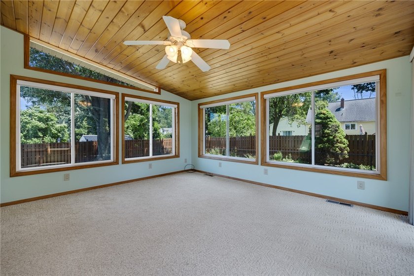 Easy one-floor living in the Village of Salina! This - photo 24