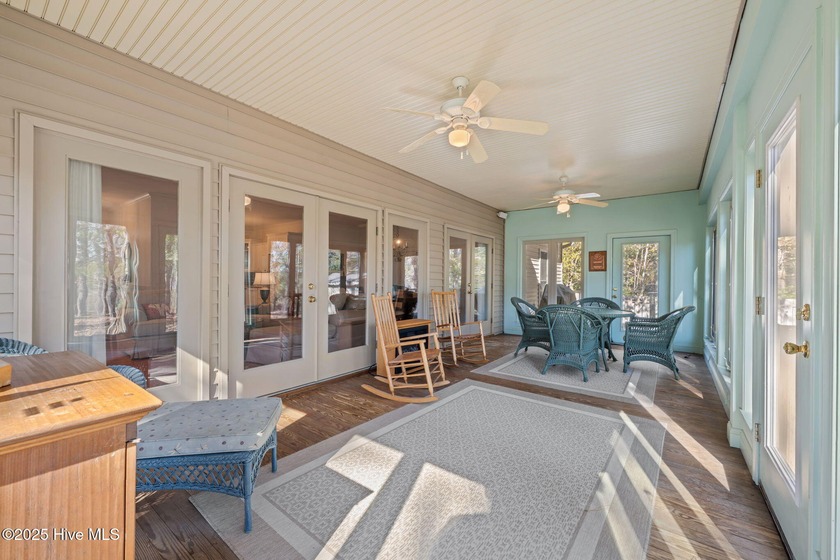 Beautiful 3-bedroom, 3-bath WATERFRONT home on two wooded lots - photo 29