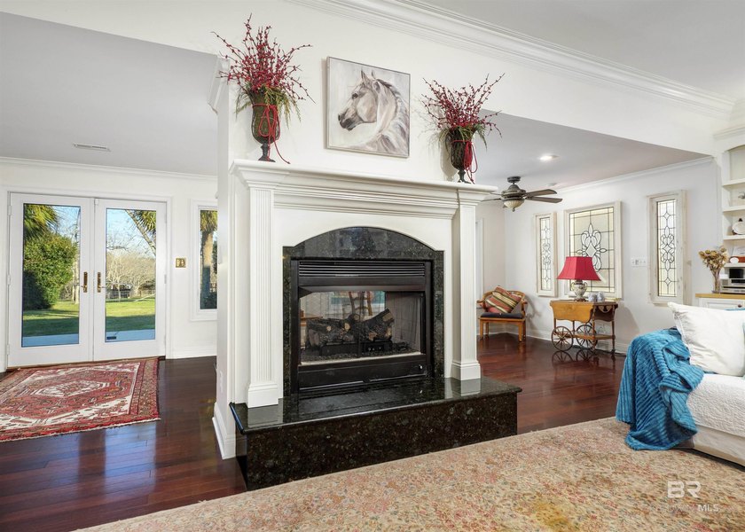 Calling all Equestrian lovers: check out this private - photo 15
