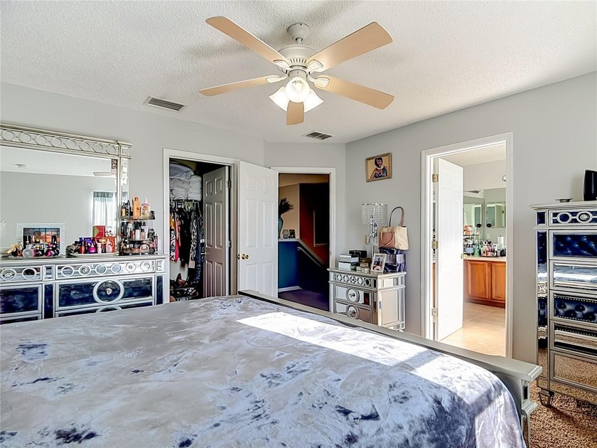 Short Sale. Short Sale. DOES NOT have bank approval yet. Welcome - photo 23