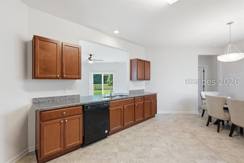 Beautiful Amelia model offering 4 bedrooms, 3.5 baths, a 2-car - photo 25