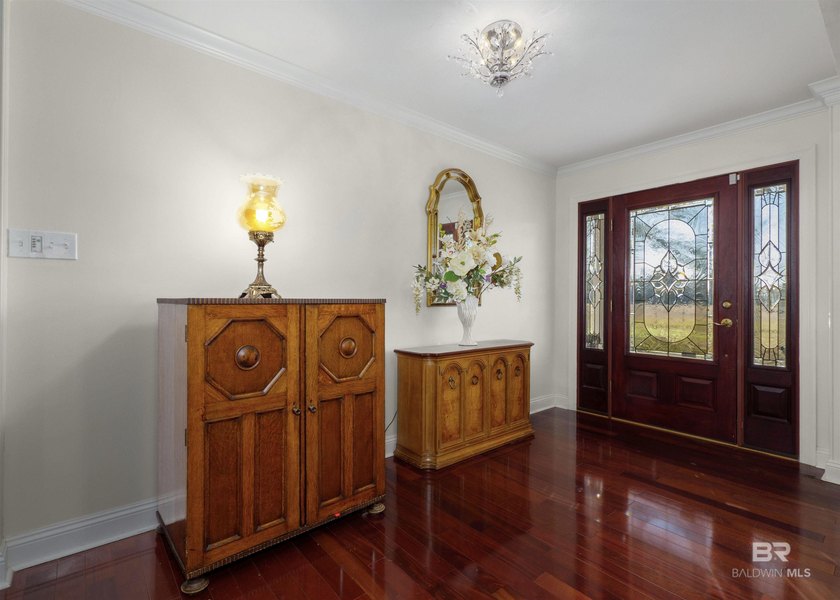 Calling all Equestrian lovers: check out this private - photo 32