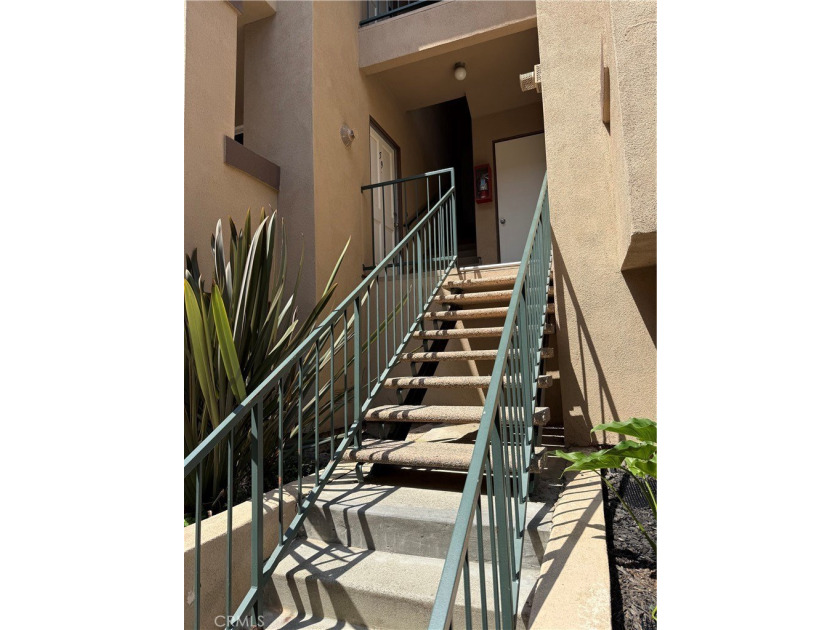 One of the few Complexes that feature private garage and private - photo 3