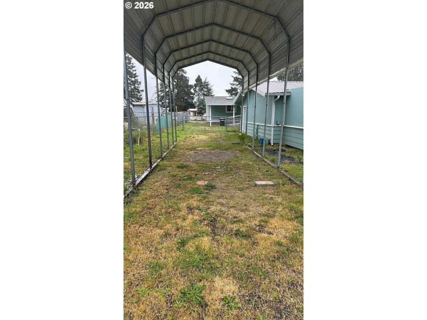 Rare owner-occupied/income property opportunity on Oregon's - photo 34