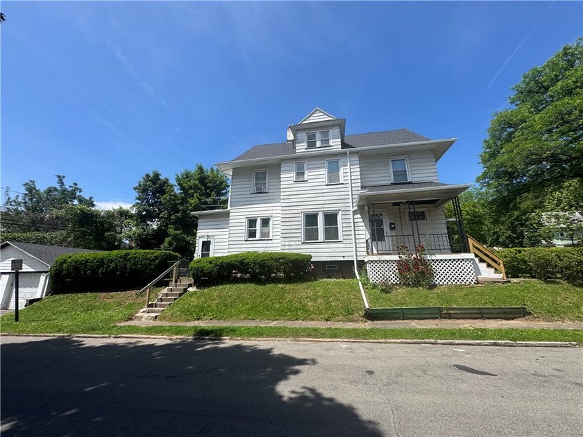 Located in the Maplewood Historic District! Add this duplex to - photo 3