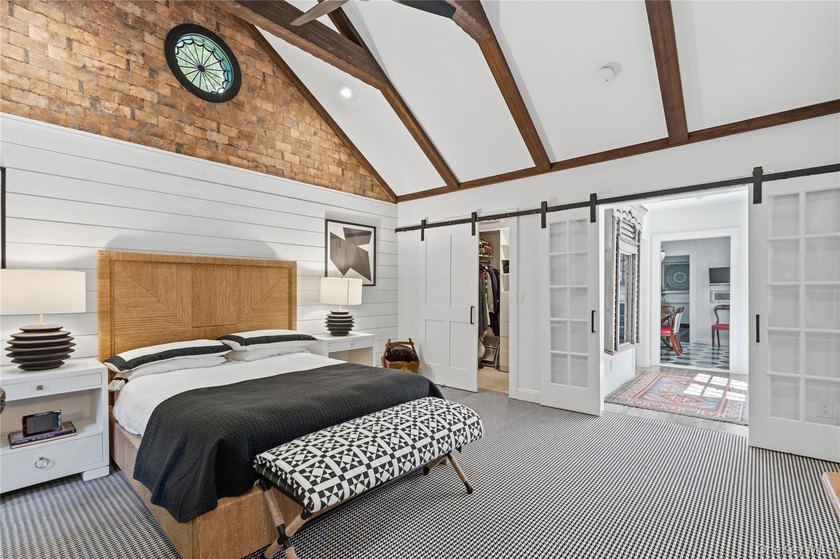 Steeped in history and reimagined with a designer's eye, this - photo 12