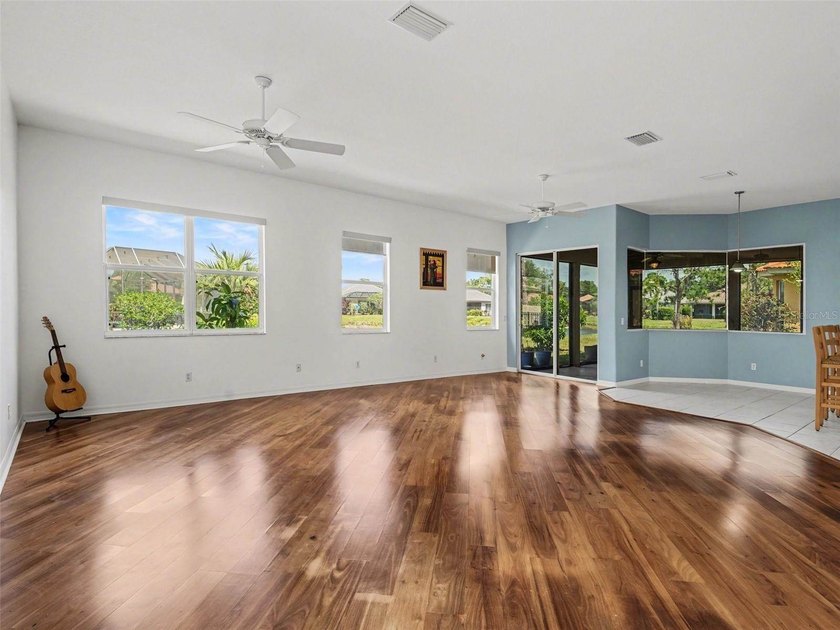 PRICE TO SELL. One or more photo(s) has been virtually staged - photo 10