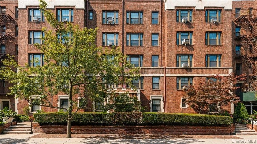 This sun-drenched one-bedroom is the kind of home that is - photo 2