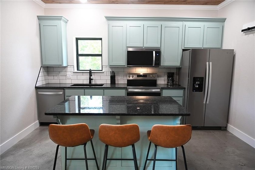 This is a Woodhaven Wonder with amazing year round Lake views - photo 8