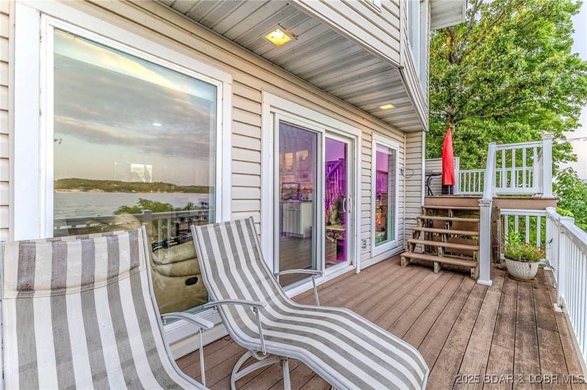 BREATH TAKING PANORAMIC VIEWS! This move-in ready 3-bedroom - photo 40