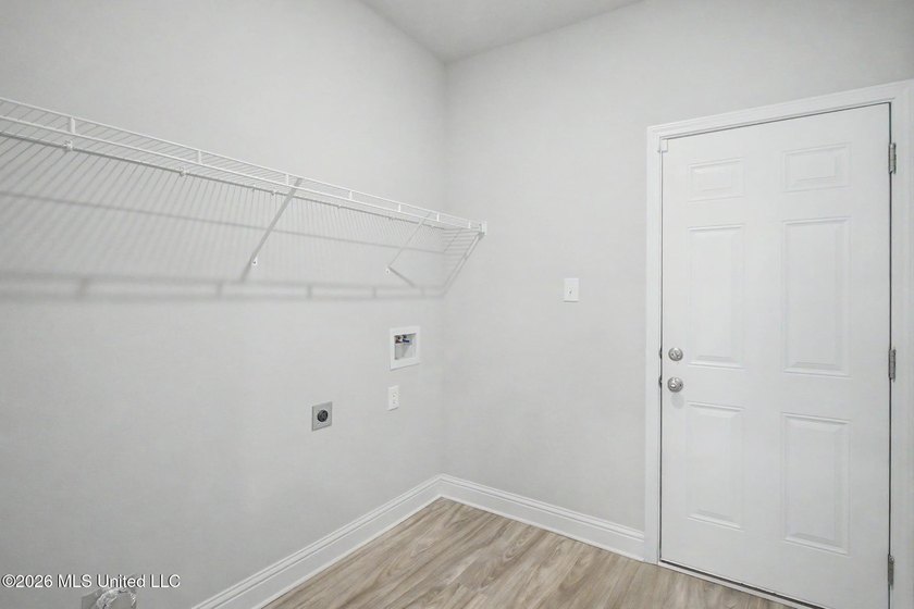 BACK ON MARKET... Buyer's sale fell through. Nestled near the - photo 15