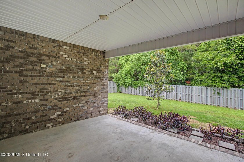 BACK ON MARKET... Buyer's sale fell through. Nestled near the - photo 24