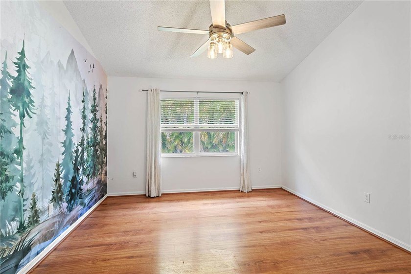 Price Reduction!! Welcome to this 1,658 sq ft single-family home - photo 5