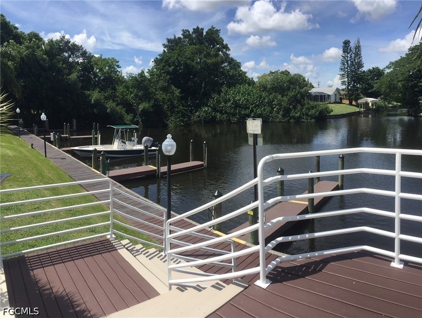 Rare find! GULF ACCESS canal, private DOCK, covered 10000 lb - photo 37
