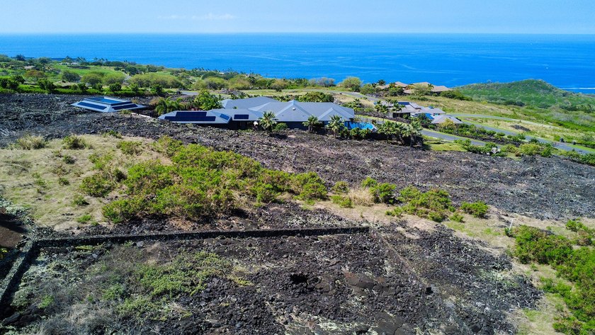 Located on the desirable north end of Hokuli'a on the Kona Coast - photo 11
